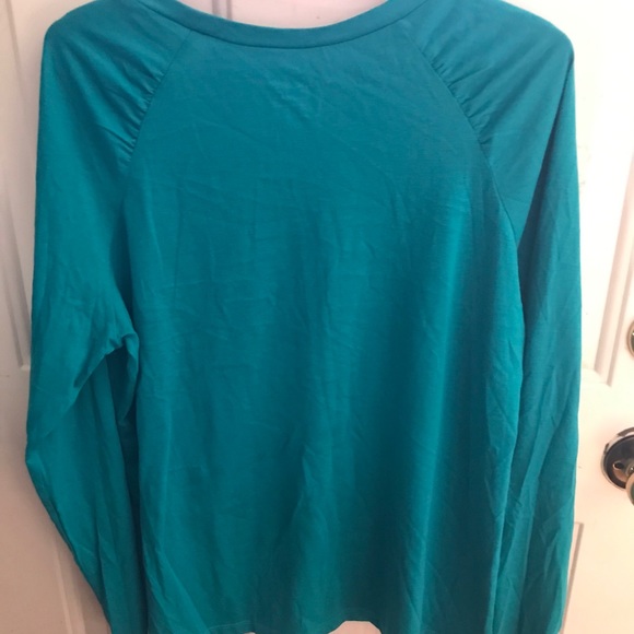 Top - Picture 3 of 6